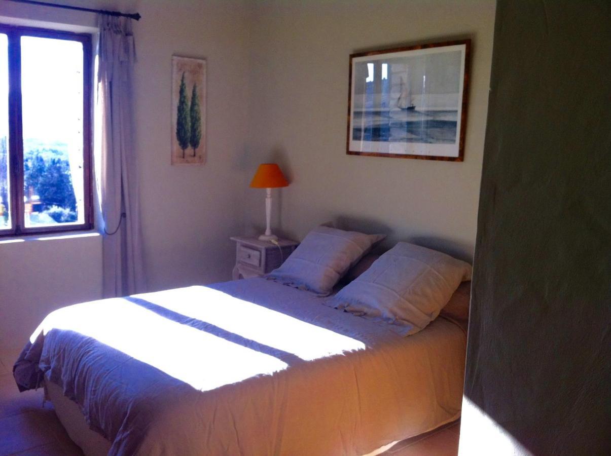 ゴルド Oustau De Piera Bed & Breakfast エクステリア 写真